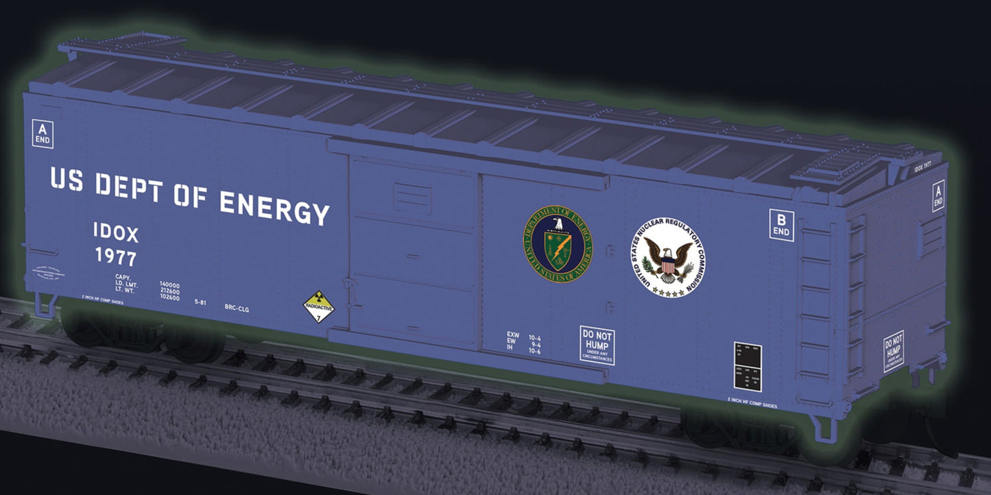 Lionel HO 2554320 - Radioactive Boxcar w/ Sound "U.S. Dept. of Energy" #1977 (Glow-in-the-Dark)