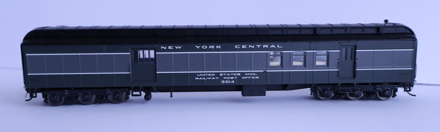 Walthers HO 920-17506 - Proto - 70' Heavyweight Baggage Car "New York Central" #8655