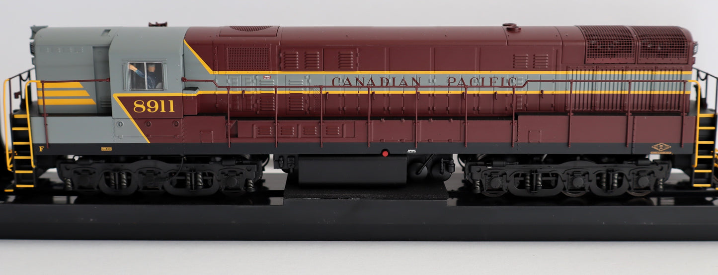 Atlas HO 10004120 - Master - Silver - FM H-24-66 Trainmaster Diesel Locomotive "Canadian Pacific" #8913 (Phase 2)