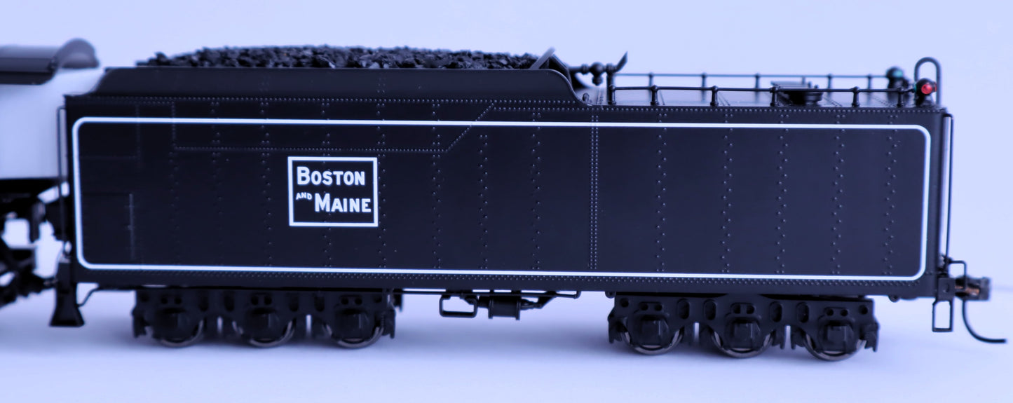 Broadway Limited Imports HO 7885 - 2-8-4 T1b Berkshire Steam Locomotive "Boston & Maine" #4024 w/DCC&Sound (6-Axle Tender)