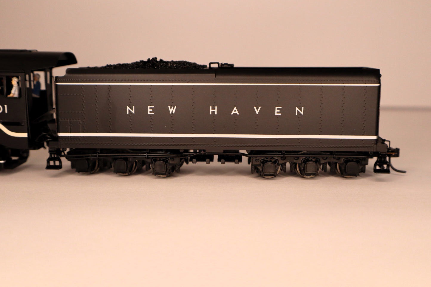 Broadway Limited Imports HO 7870 - Class I-5 - 4-6-4 Brass Hybrid Steam Locomotive "New Haven" #1401 w/DCC&Sound (black, silver, Original Block Lettering)