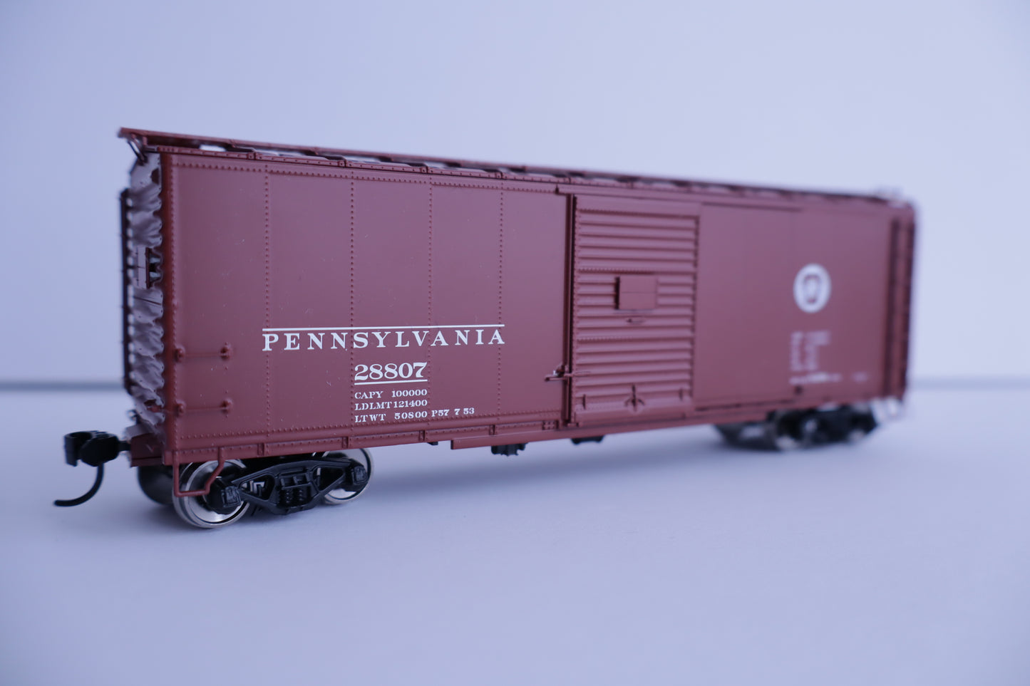 Walthers HO 920-102304 - Proto - 40' X29B Boxcar "Pennsylvania" #28807 (1950s, Circle Keystone)