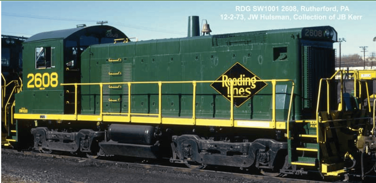 Bowser HO 60579 - SW-1001 Diesel Locomotive "Reading" #2608 (Dark Green)