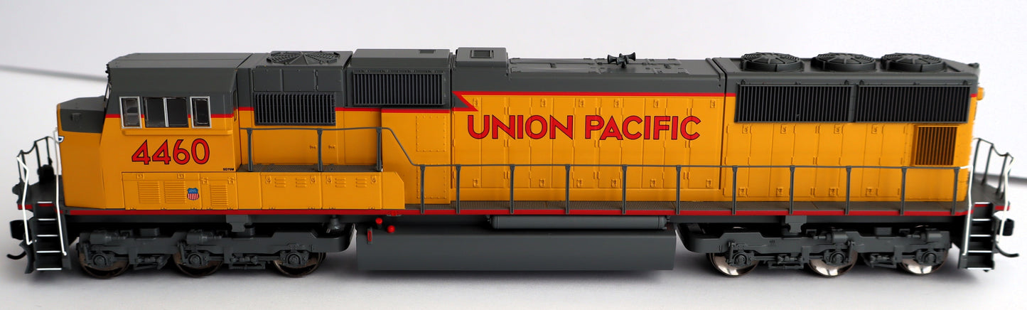 Walthers HO 910-11016 - Mainline - SD70M Diesel Locomotive "Union Pacific" #4505 (Standard DC)