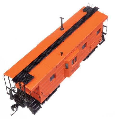 Walthers HO 920-103652 - Proto - Rib Sided Caboose "Milwaukee Road" #01870 (Orange, Maroon; Includes Coal Stove)