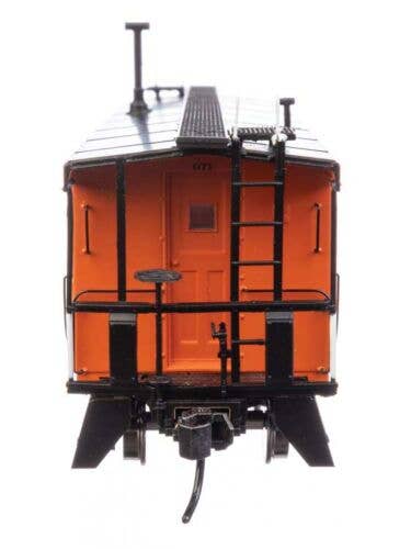 Walthers HO 920-103658 - Proto - Rib Sided Caboose "Milwaukee Road" #071 (Orange, Black; Includes Oil Stove)