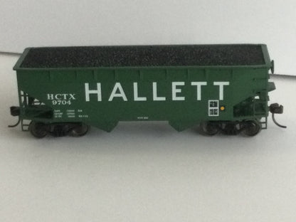 Atlas HO 20007442 - Trainman - 2-Bay Offset Hopper Car "Hallett" #9704