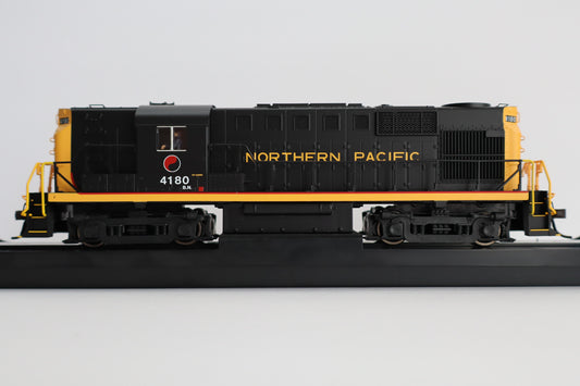 Atlas HO 10 004 535 - Classic - Gold Model - ALCo RS-11 Diesel Locomotive "Burlington Northern" #4183 (Northern Pacific patch)