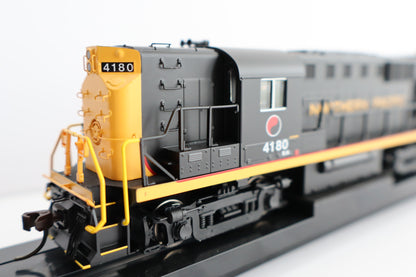 Atlas HO 10 004 535 - Classic - Gold Model - ALCo RS-11 Diesel Locomotive "Burlington Northern" #4183 (Northern Pacific patch)