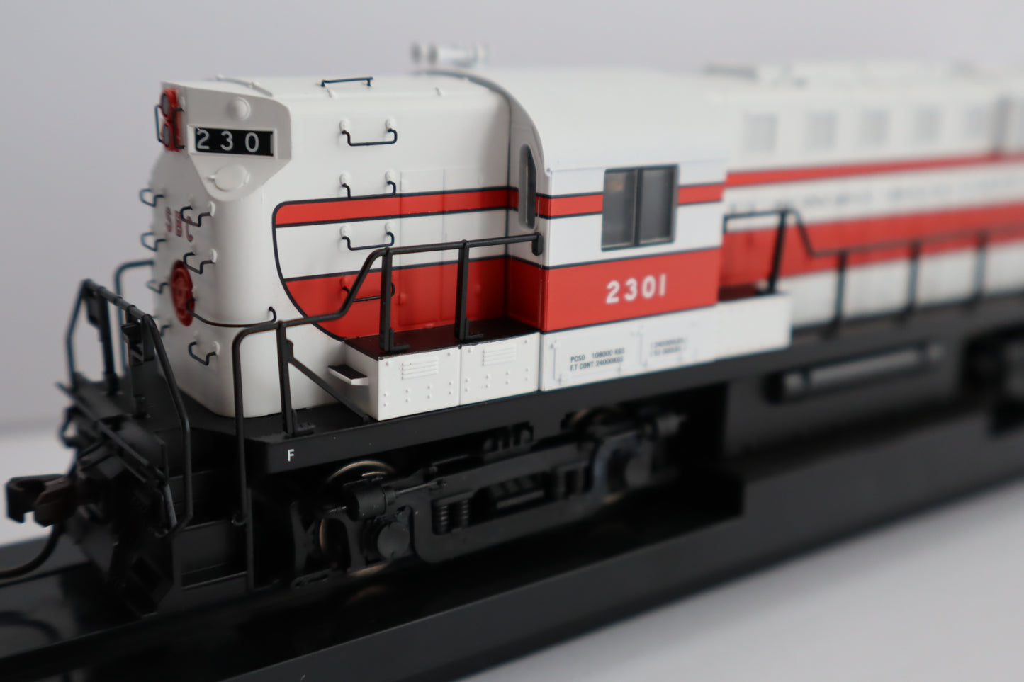 Atlas HO 10 004 542 - Classic - Gold Model - ALCo RS-11 Diesel Locomotive "Sonora Baja California" #2301