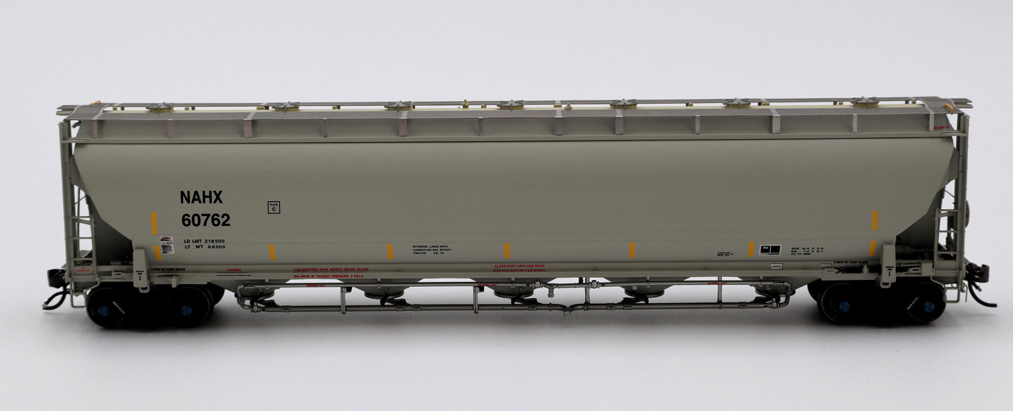 Atlas HO 20007499 - Master Trinity 5660 PD Covered Hopper - 'GE Rail Services (NAHX)' - #60886