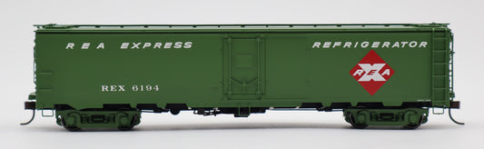 Atlas HO 20007645 - Master - REA Steel Express Reefer Car "REA" #6194 (Late 1960s Scheme)