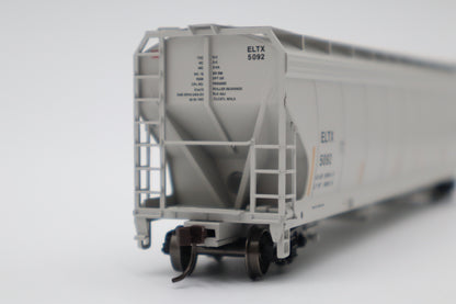Atlas HO 20007674 - Master - 5800 Centerflow Covered Hopper Car "Soltex Polymers, Inc." #5092