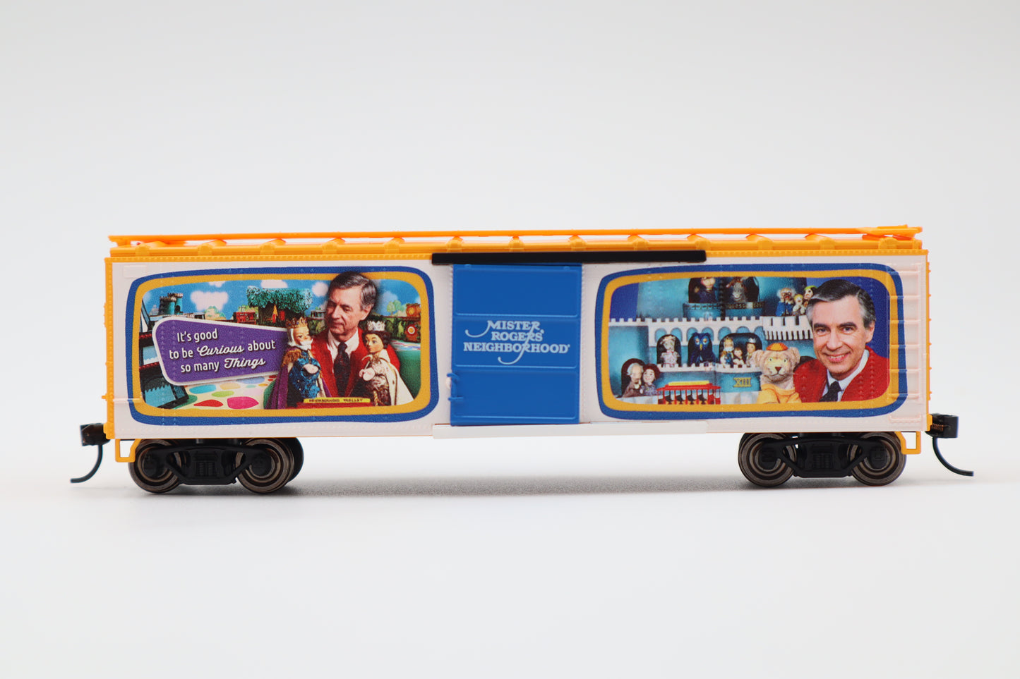 Lionel HO 2454570 - Mister Rogers Neighborhood of Make Believe Boxcar