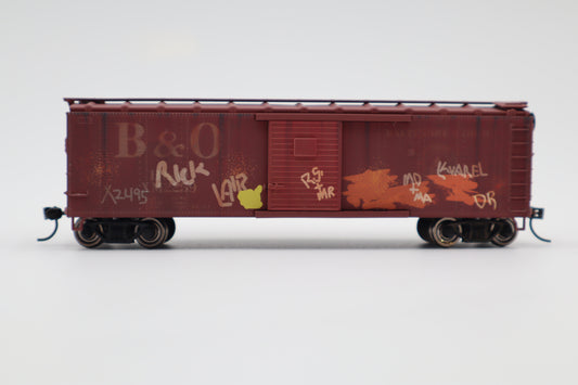 Lionel HO 2454710 - Boxcar "Baltimore & Ohio" #X2495 (Graffiti)