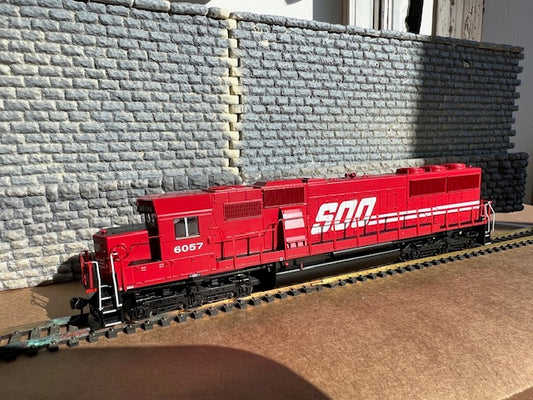 Walthers HO 910-19773 - Mainline - EMD SD60 Spartan Cab Diesel Locomotive "SOO Line" #6057 (ESU Sound & DCC)