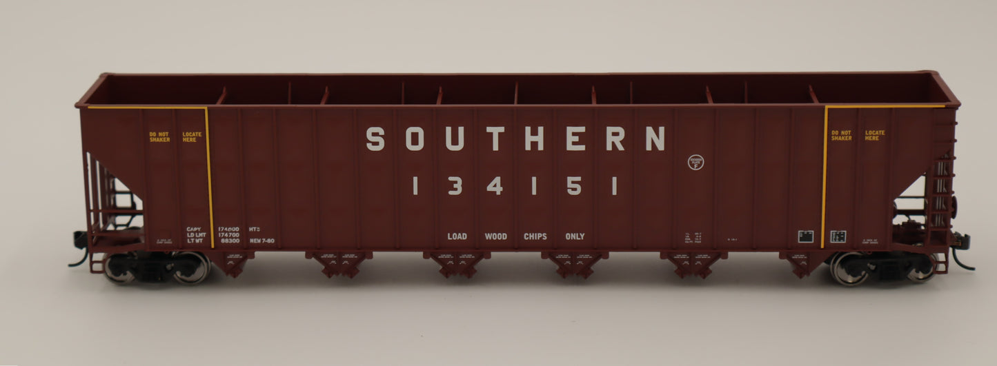 Walthers HO 910-56366 - Mainline - 73' Greenville 7,000 Cubic Foot Wood Chip Hopper "Southern" #134151 (brown)