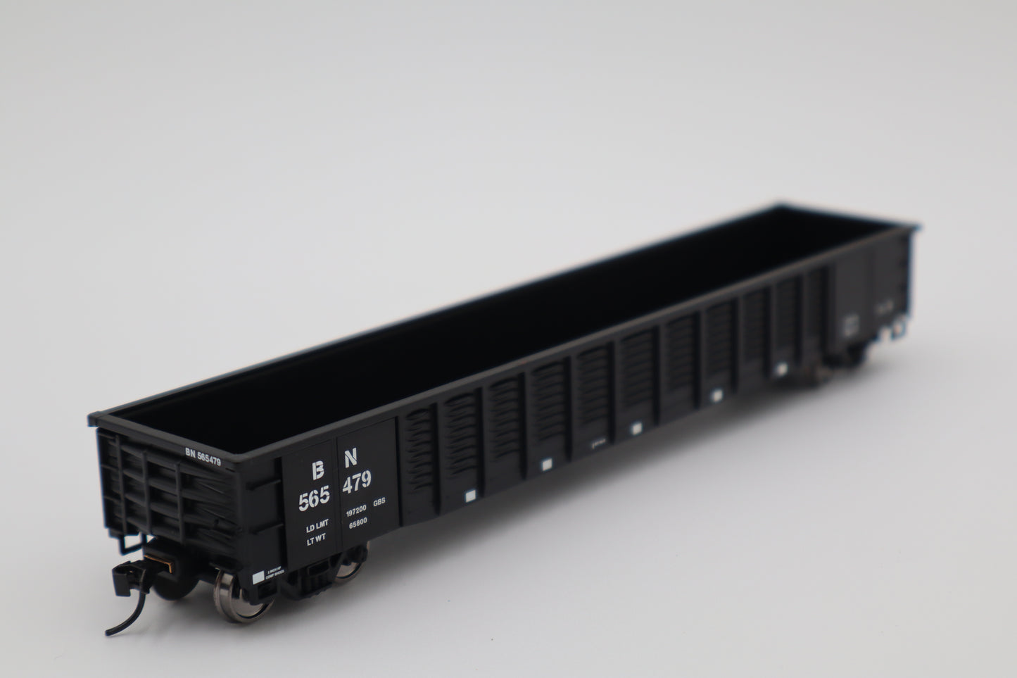 Walthers HO 910-6076 - Mainline - 53' Corrugated-Side Gondola "Burlington Northern" #565504