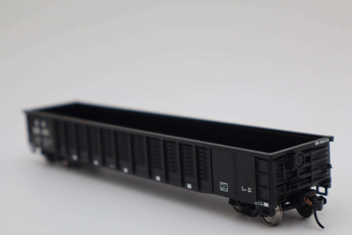 Walthers HO 910-6076 - Mainline - 53' Corrugated-Side Gondola "Burlington Northern" #565504