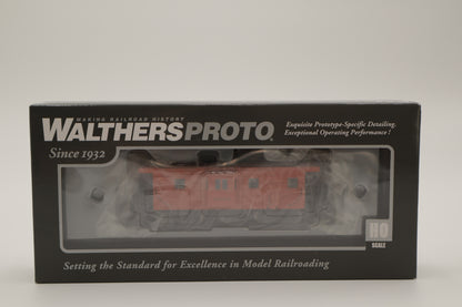 Walthers HO 920-103652 - Proto -  Rib Sided Caboose "Milwaukee Road" #01870 (Orange, Maroon; Includes Coal Stove)