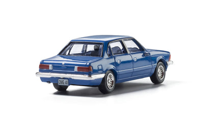 Woodland Scenics HO AS5363 - Blue Sedan