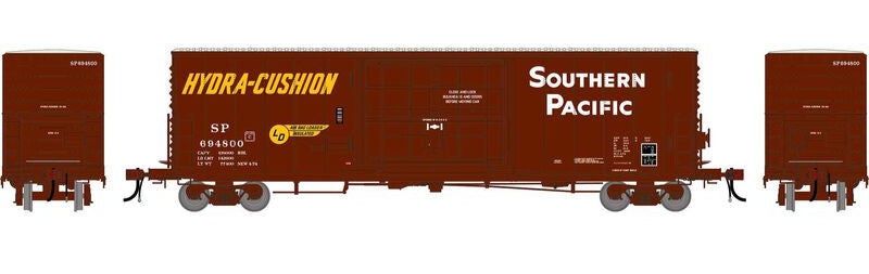 Athearn HO 2216 -Genesis - 50' PC&F Smooth Side Box Car w/14' Plug Door "Southern Pacific" #694800