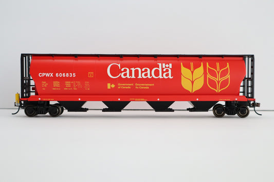 Bachmann HO 73801 - Cylindrical 4-Bay Grain Hopper Car w/Flashing End-Of-Train Device "Canadian National" #606835 (Red, Yellow, Black)