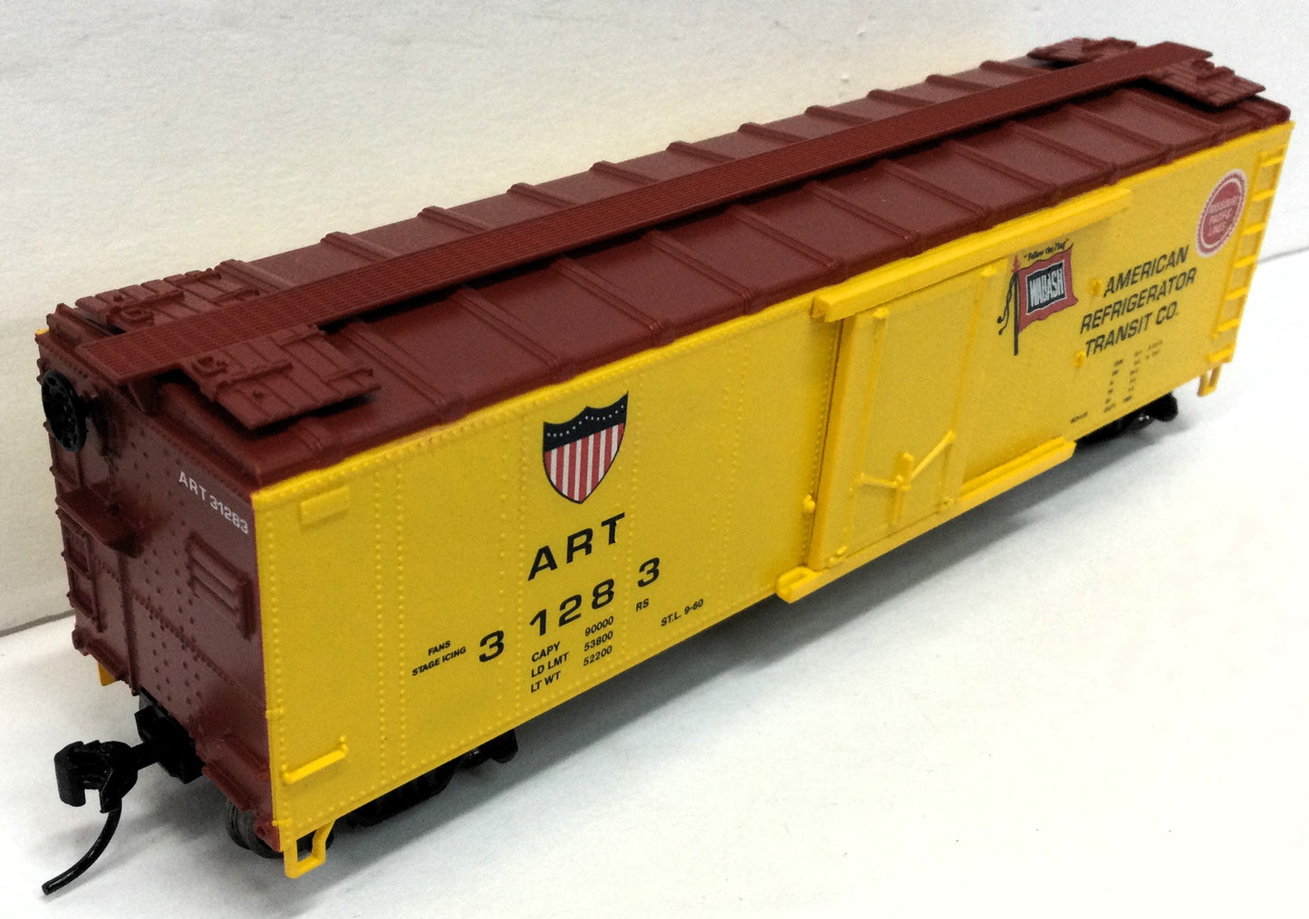 Lionel HO 2354040 - Reefer Car "American Refrigerator Express" #31283