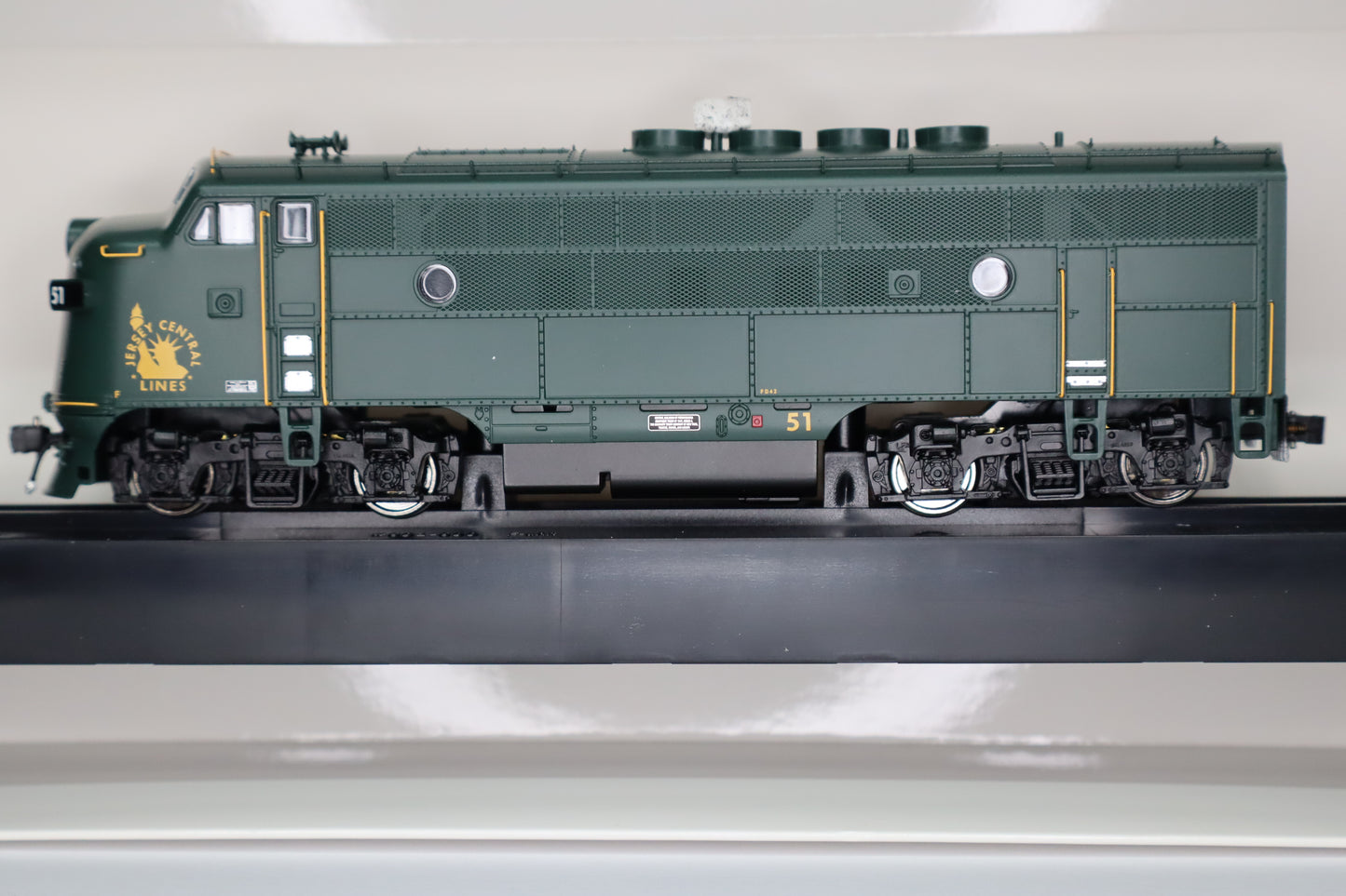 Bowser HO 24630 - Executive - EMD F-3A Diesel Locomotive "Jersey Central" #51 (Phase II) w/DCC/Sound