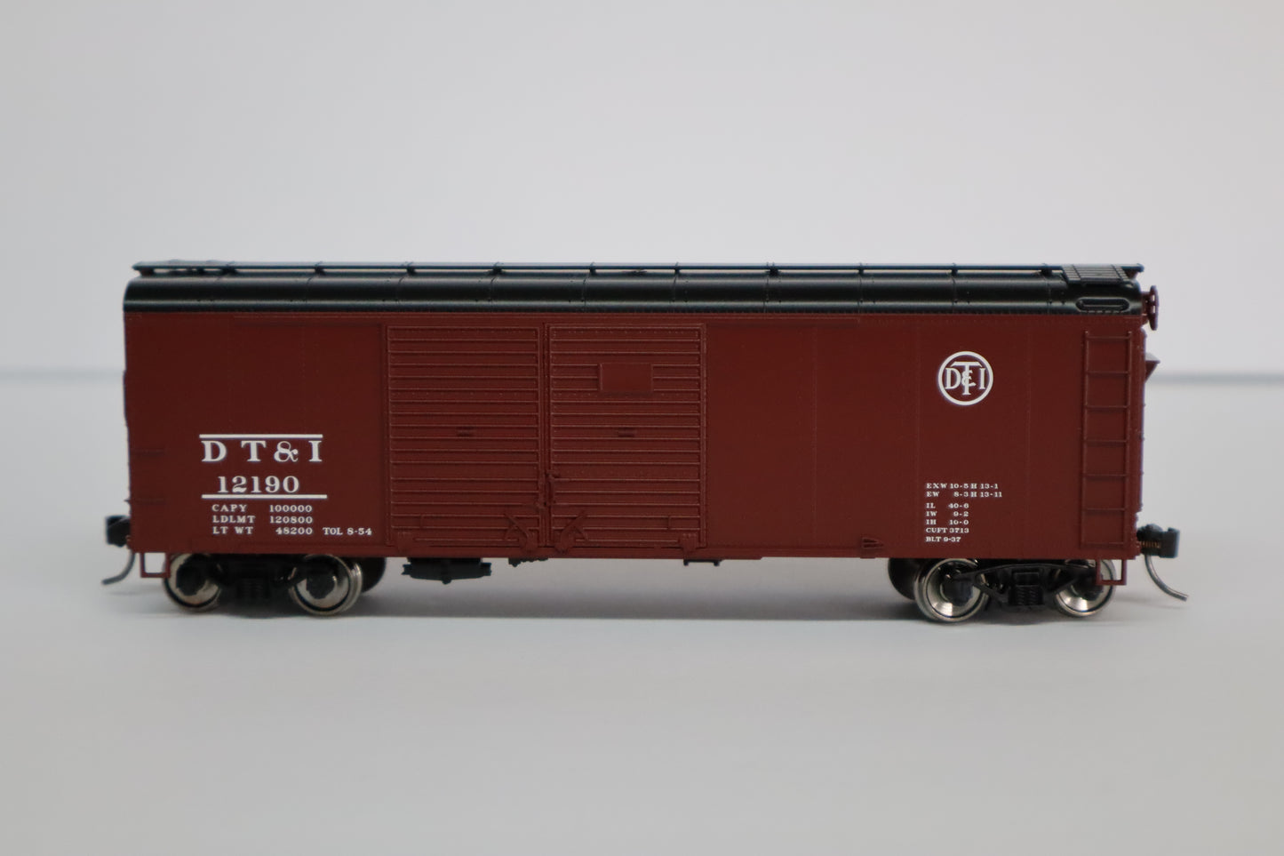 Bowser HO 43308 - X31 Round Roof Box Car "Detroit Toledo & Ironton" #12222 (4-Dr, Flush Roof)