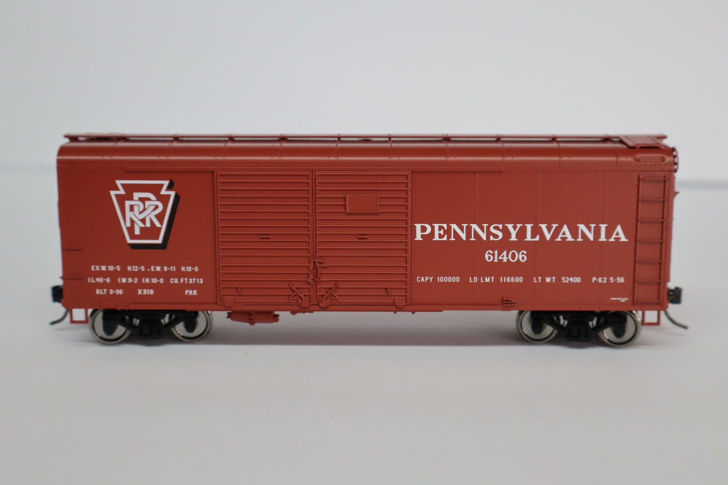 Bowser HO 43330 - X31B Round Roof Box Car "Pennsylvania" #61509 (4-Dr, Flush Roof) Shadow Keystone