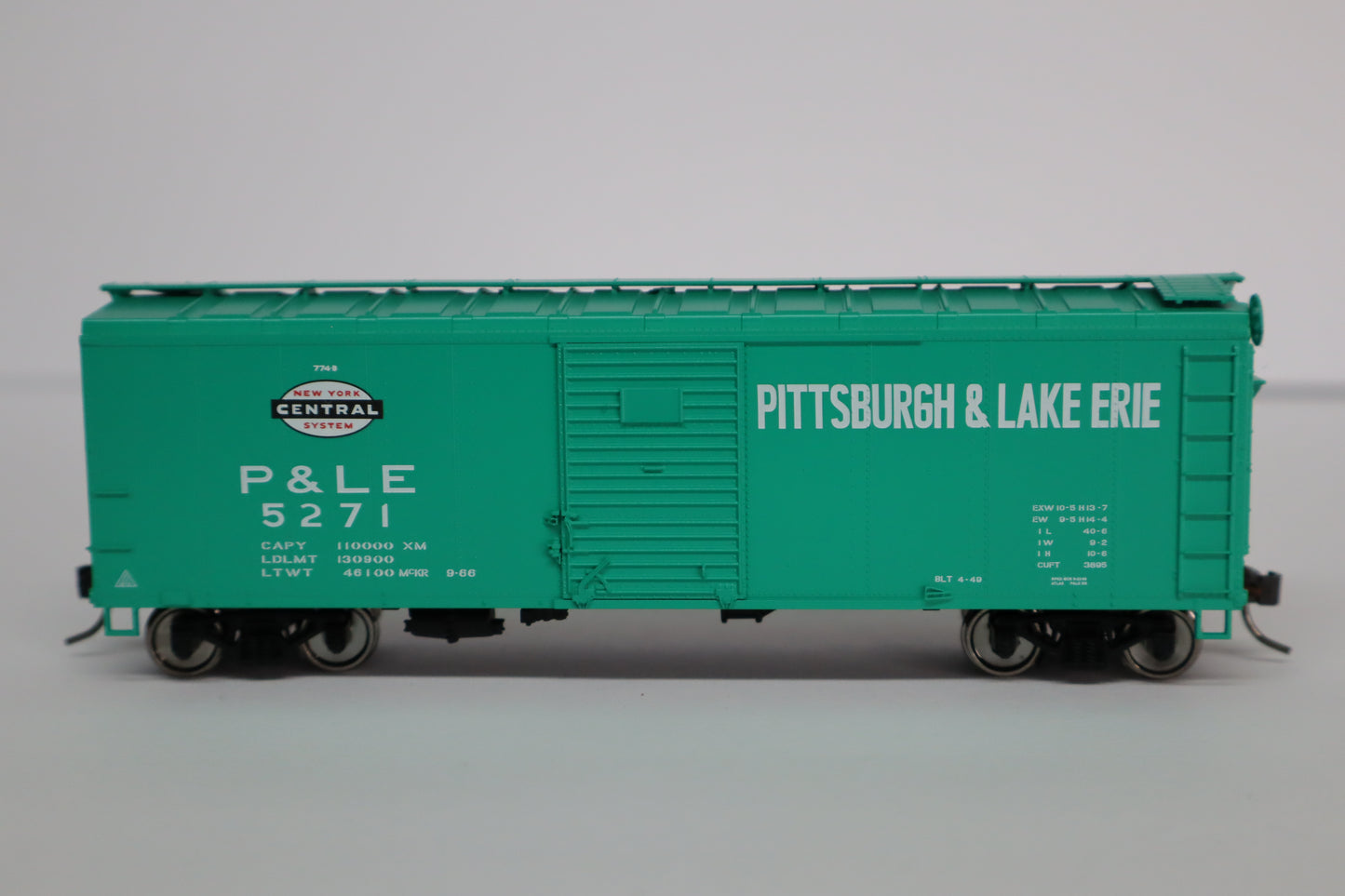 Bowser HO 43169 - Executive - 40' Box Car "Pittsburgh & Lake Erie" #5271 (Jade Color)