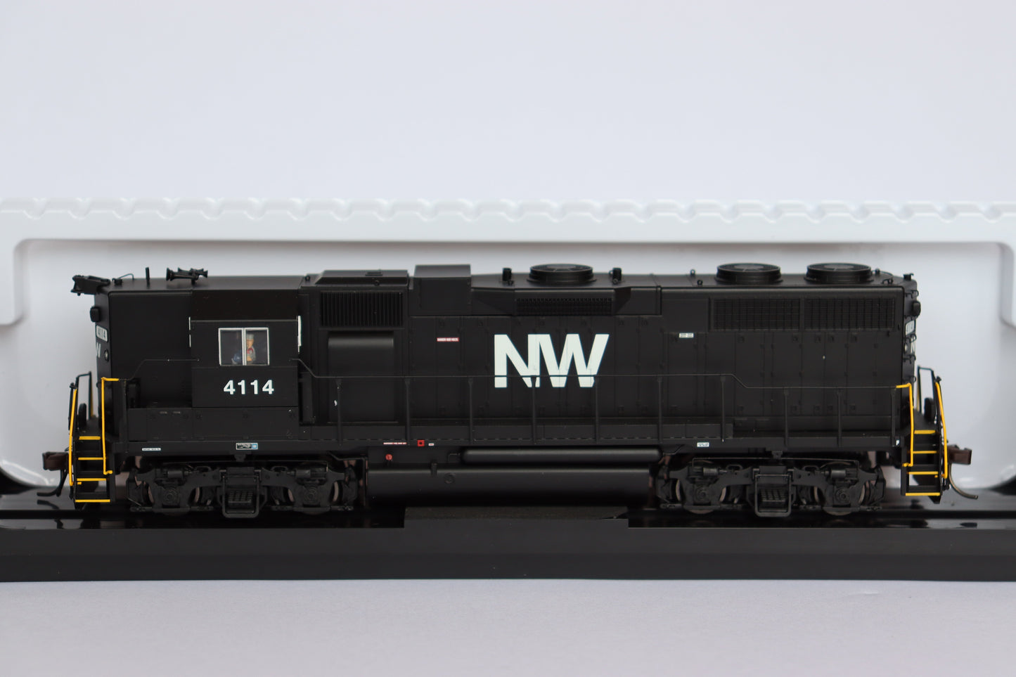 Atlas HO 10004097 - Gold Model - GP38 Diesel Locomotive "Norfolk Western" #4114