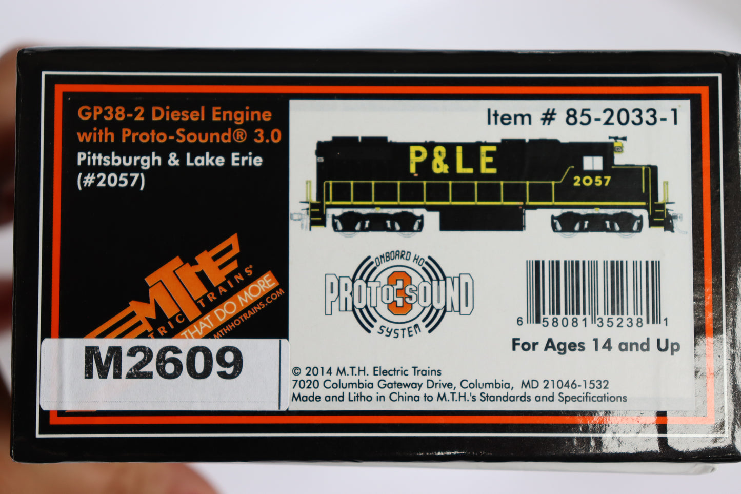 MTH HO 85-2033-1 - GP38-2 Diesel Engine "Pittsburgh & Lake Erie" #2057 w/ Proto-Sound 3.0 -Open Box-M2609