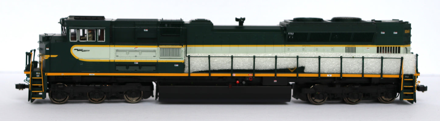 MTH HO 80-2245-1 - SD70ACe Diesel Engine (comfort cab) "Erie" #1068 w/ Proto-Sound 3.0 -Open Box-M2610