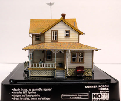 Woodland Scenics HO BR5046 - Corner Porch House