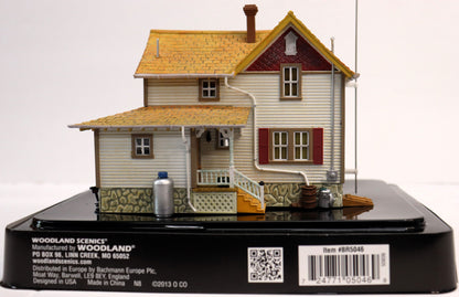 Woodland Scenics HO BR5046 - Corner Porch House