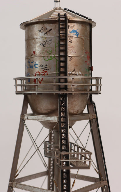 Woodland Scenics HO BR5064 - Rustic Water Tower