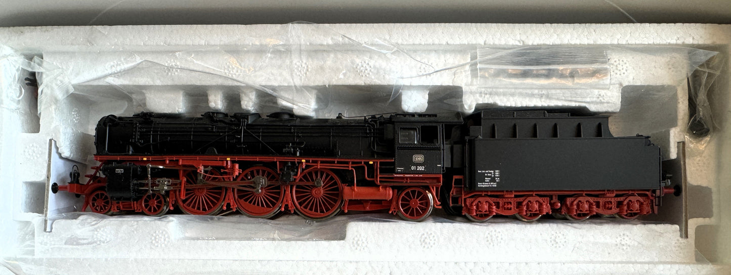 Precision Craft Models 717 HO Scale Deutsche Bundesbahn BRO1, Witte Windleitbleche ohne Schurze #4-Open Box-M1466