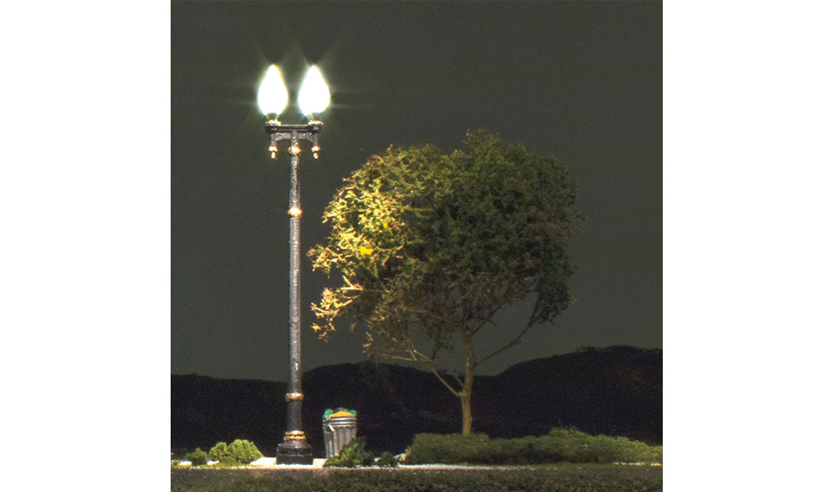 Woodland Scenics HO JP5632 - Just Plug - Double Lamp Post Street Lights