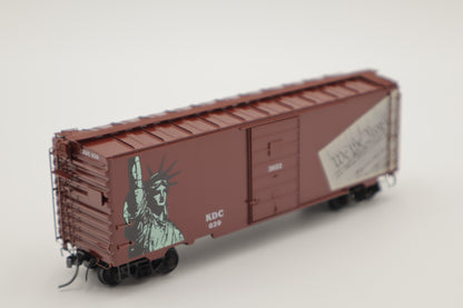 Kadee HO 6929 - 40' PS-1 Box Car "KDC" 2022 Patriotic Car #029