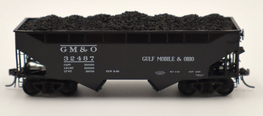 Kadee HO 7525 - 50 Ton 2-Bay Open Hopper "Gulf, Mobile, & Ohio" #32487 (AAR Standard)