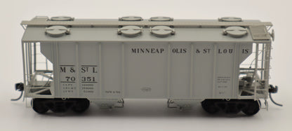 Kadee HO 8343 - PS-2 Two-Bay Hopper "Minneapolis & St Louis" #70351