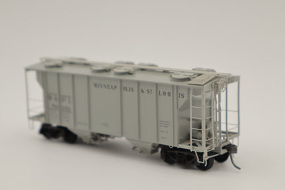 Kadee HO 8343 - PS-2 Two-Bay Hopper "Minneapolis & St Louis" #70351