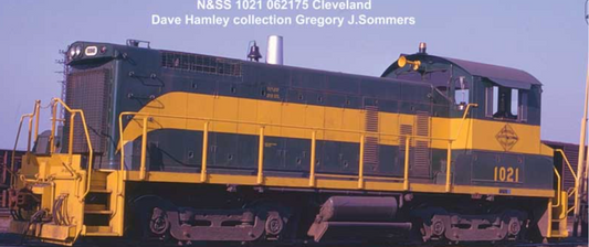 Bowser HO 60638 - SW-1001 Diesel Locomotive "Newburgh & South Shore" #1021 (Dark Green/Yellow)