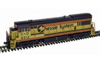 Atlas HO 10004286 - Master - Gold Model - GE U30B "Chessie System" #8216 (Phase 2)