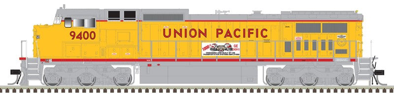 Atlas HO 10004501 - Master Dash 8-40 CW Locomotive - 'Union Pacific ' - Gold Model with ESU Sound - #9400